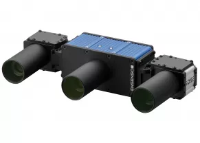 Ensenso X 3D カメラの青と黒の前面、各面に IDS 産業用カメラとレンズを搭載