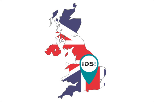ロンドンのIDS事務所が記された国旗の色で描かれたイギリスの地図