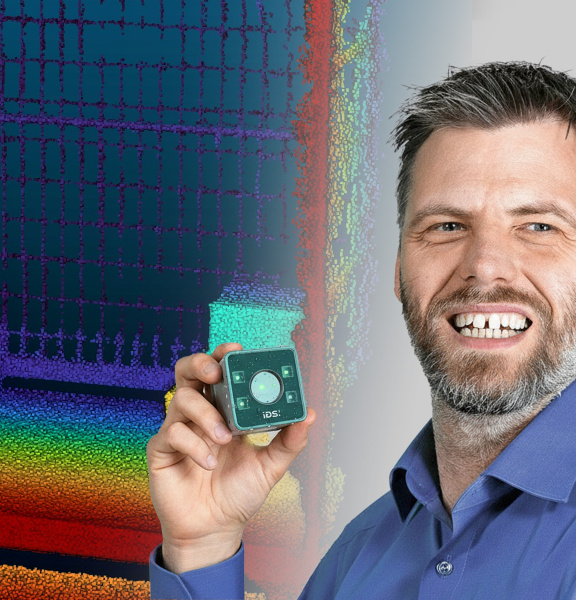IDSプロダクトマネージャー Patrick Schick と、Nion 3D カメラおよびポイントクラウド