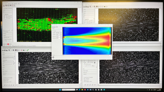 イベントベースカメラのデータによる粒子画像とカラーコード化されたフロー解析を備えたソフトウェアインターフェース