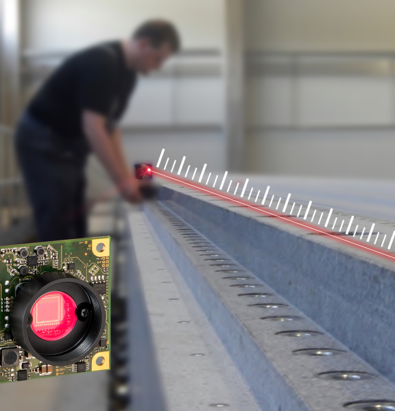 光学的直線性測定デバイスで、機械工学およびプラント工学でのカメラを活用した部品測定を支援します。