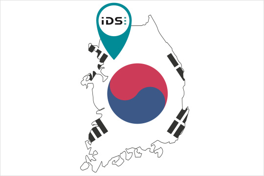 ソウルのIDS事務所をマークしたナショナルカラーの韓国地図