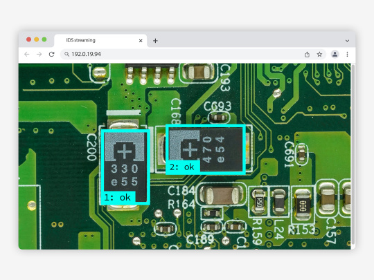 回路基板の画像解析を行うソフトウェアのスクリーンショット
